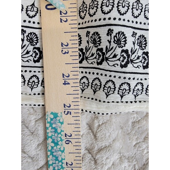 Old Navy NWOT Peasant Top 100% Viscose Cream And Black Size L Oversized - Picture 10 of 11